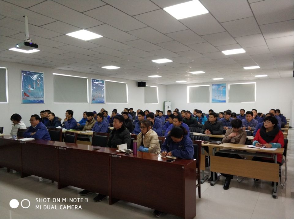 公司组织开展消防安全知识培训